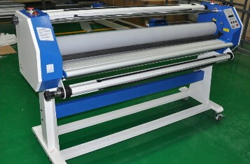 武漢林爾其廣告工廠店 專業(yè)噴繪寫真與動漫設計服務